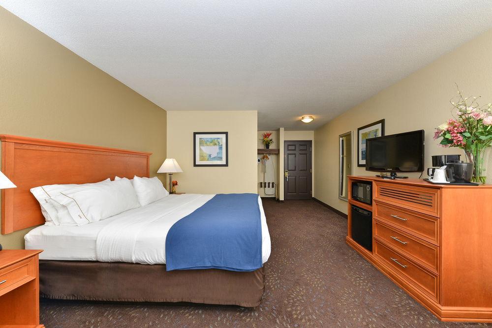 Holiday Inn Express St. Paul South - Inver Grove Heights By Ihg Exterior photo